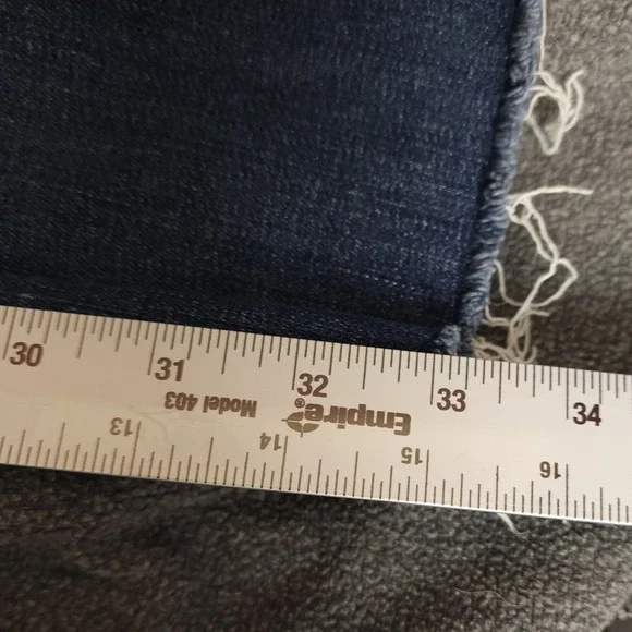 Ariat REAL‎ MR Straight Ivy Dresden Denim Jeans Women's Size 33L Frayed - Picture 7 of 13